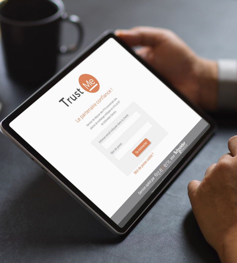 Mockup de l'interface Trust Me créée par Extellient pour la Schneider Electric